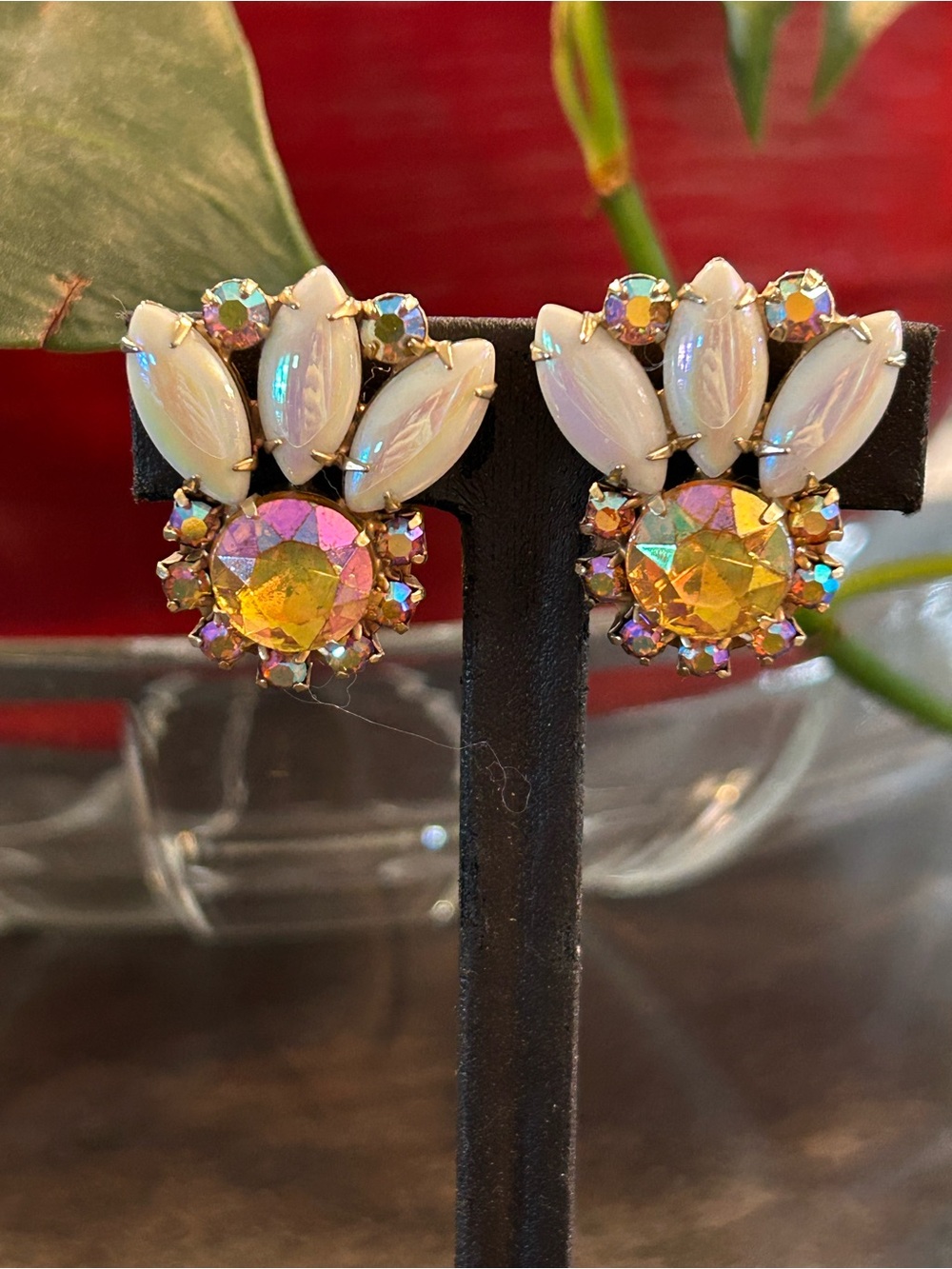 Garne Aurora Crystal Cluster Stud Earrings - Iridescent Yellow